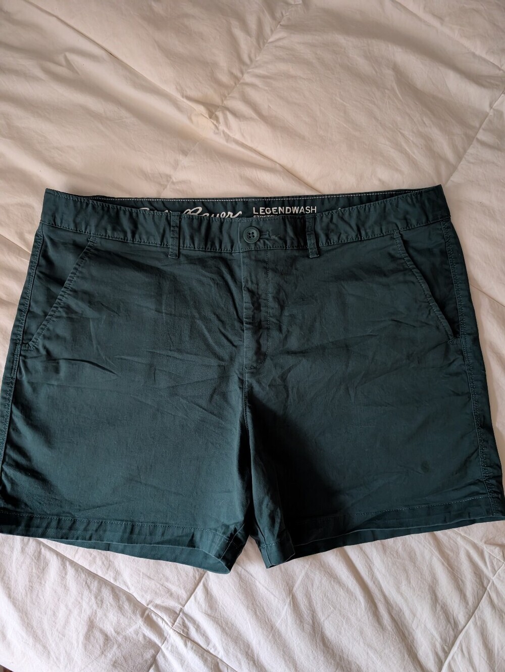 Eddie Bauer Womens Size 16 Green Legendwash Stretch Chino Shorts Cotton Casual